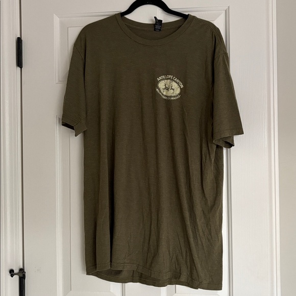 Set of tshirts - Picture 4 of 9